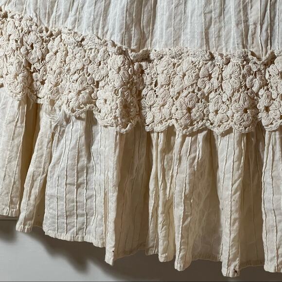 Vintage 1970s Crochet Embellished Prairie Country Wedding  Dress SZ S - Picture 9 of 15